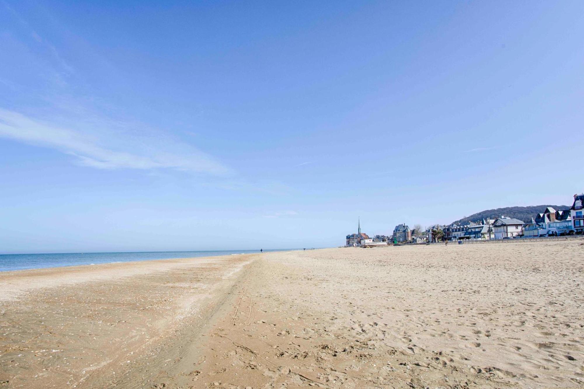 Welc'Home In Houlgate - Vue Et Acces Direct Sur Mer מראה חיצוני תמונה